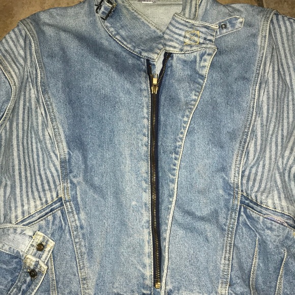 Vintage Jordache Jean Jacket Size Small Rare - Picture 3 of 4